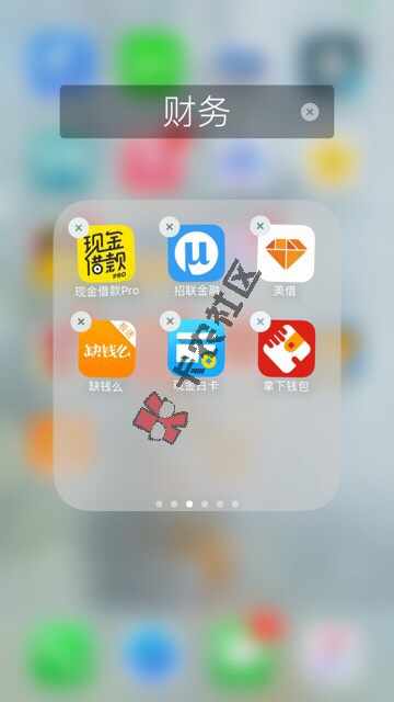 已经上不了岸了。25 / 作者:J、 / 