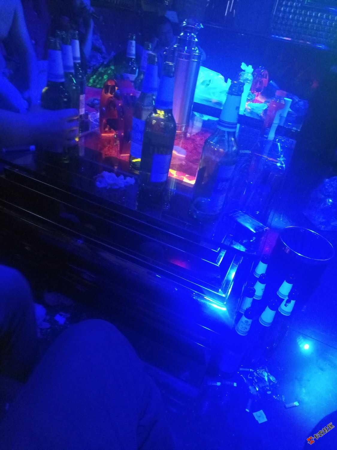 强制上岸第二天，7个口子逾期一天两天，陆续还有40个左右。就特么贷上钱最 ...24 / 作者:中华田园王者 / 