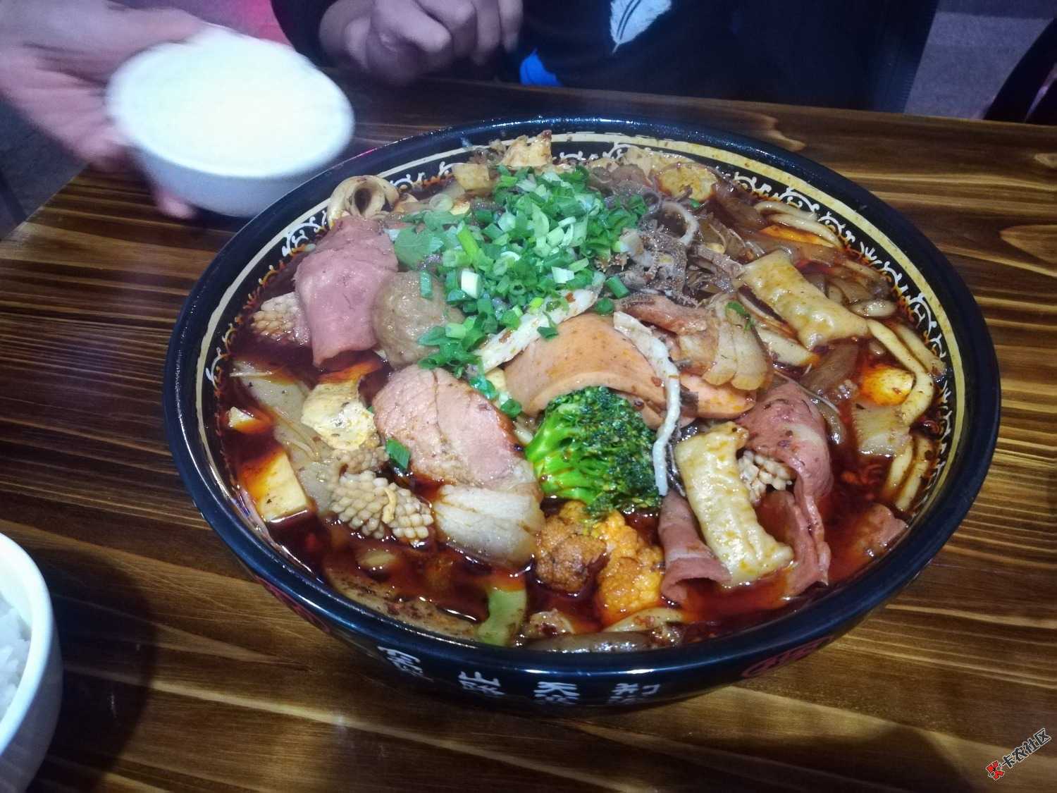 今天是我25岁的生日，也是我下海的一周年，没有亲人的陪伴，也没有朋友的祝福， ...91 / 作者:张州 / 