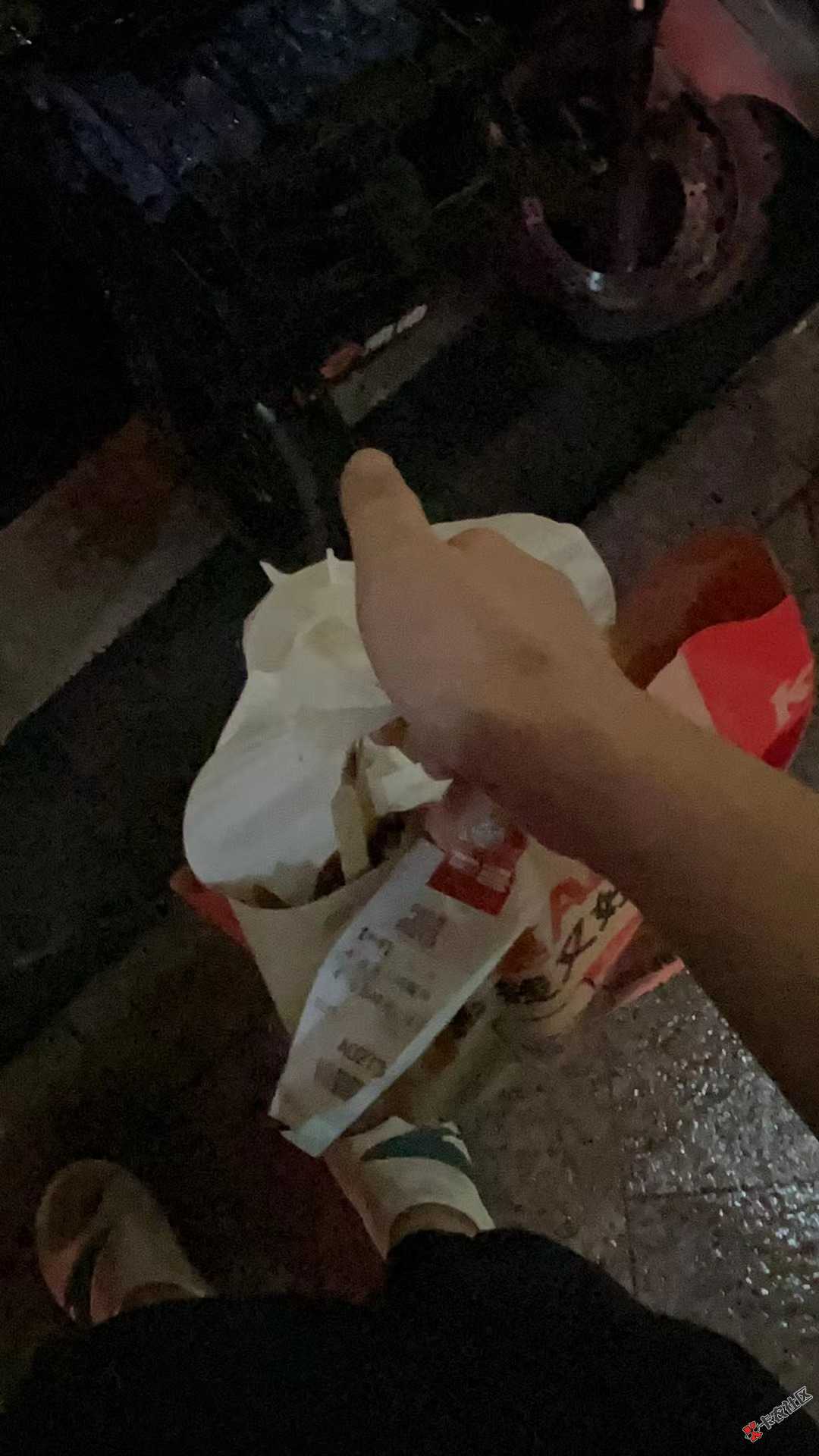 肯德基店里都不拿货，乌苏成本太高26 / 作者:陈岸协 / 