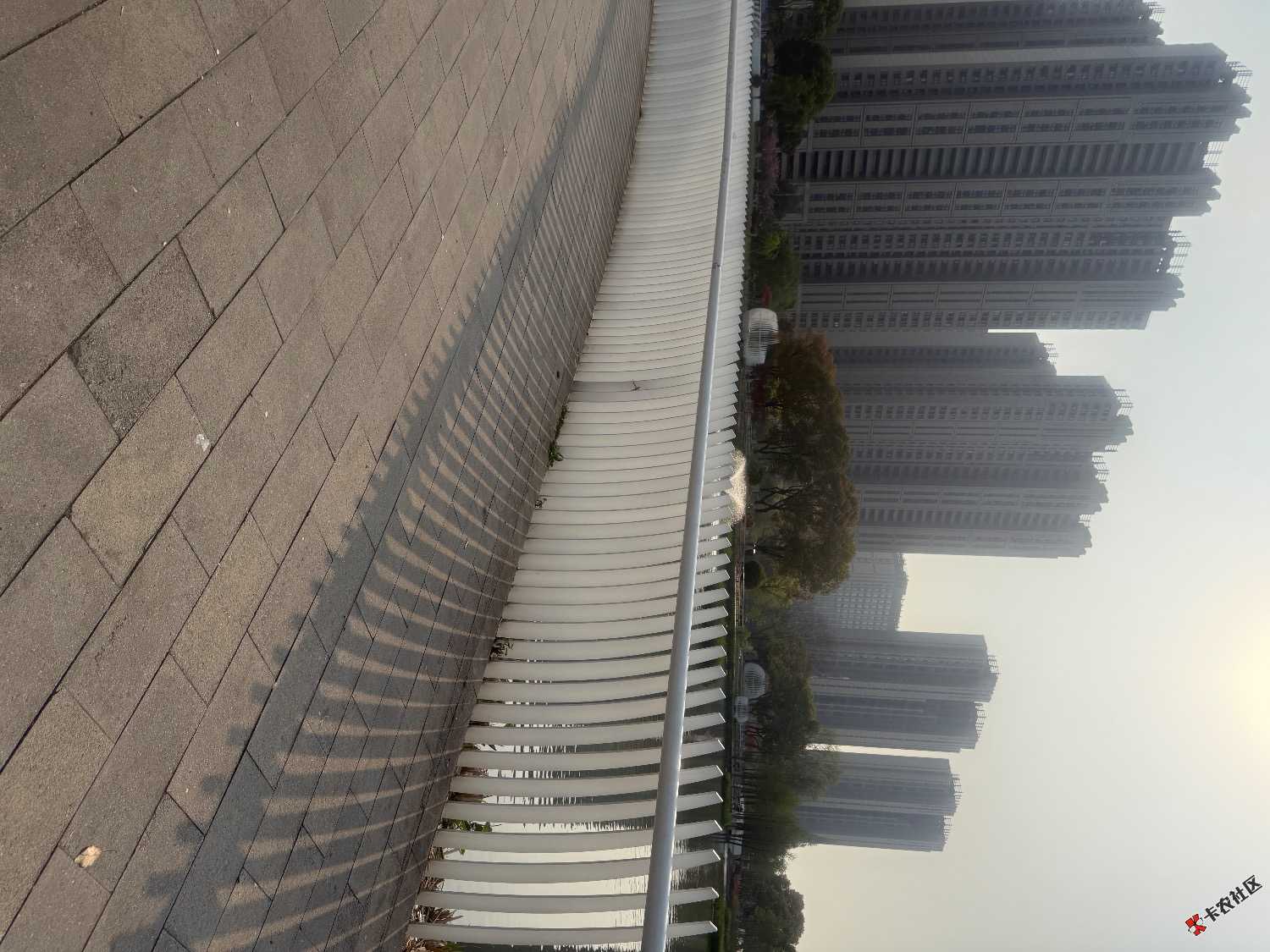 好人公园集合我们两个老哥在吹牛b了95 / 作者:公民明年就 / 