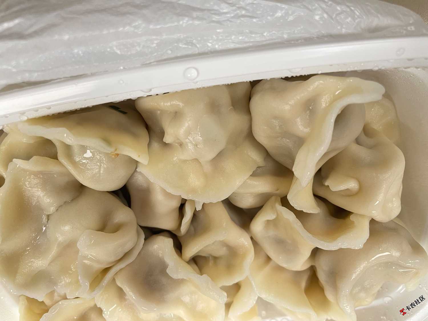 老哥们先吃8 / 作者:今天，！ / 