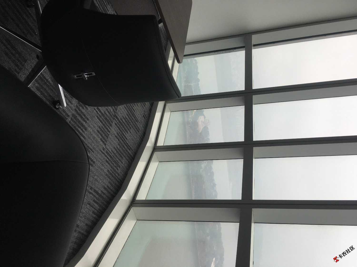 这办公室舒服啊18 / 作者:瓯海张 / 